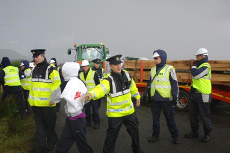 Click on image to see full-sized version Gardai and IRMS working together