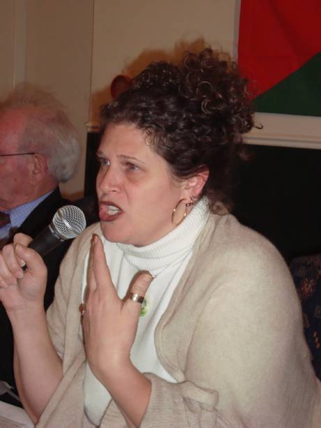 Click on image to see full-sized version Sara Kershnar