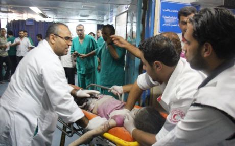 Click on image to see full-sized version Child wounded in attack on Al-Rimal neighborhood, July 20th (image by Palestinian Ministry of Health)
