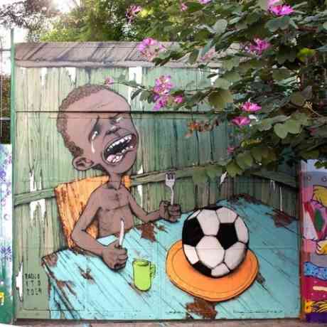 Paulo Itos mural in So Paulo