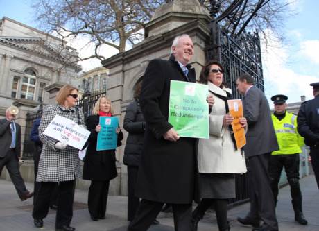 Unite Bank workers protest at Dil 
