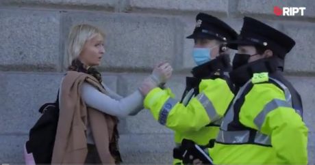 woman_arrested_for_no_reason_1.jpg