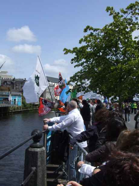 Click on image to see full-sized version corkqueenprotest05.jpg