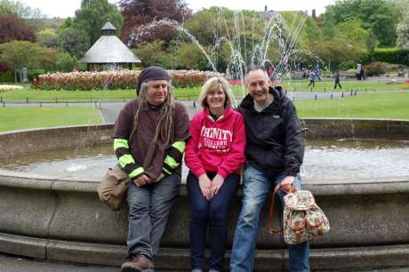 Click on image to see full-sized version Ciaron, Sharon and Joe at St. Stephen's Green