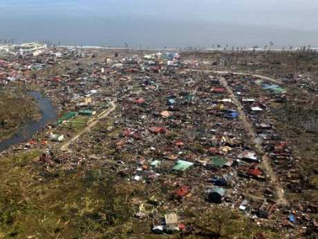 Click on image to see full-sized version 2013typhoonhaiyanyolandataclobanleytephilippines.jpg