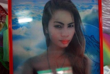 Click on image to see full-sized version Jennifer Laude